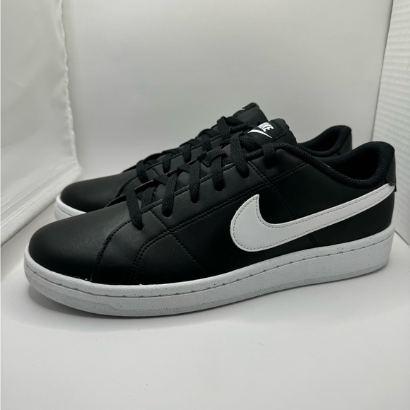 Men's Size 10.5 - Nike Court Royale 2 Next Nature Low Black White DH3160-001 - Picture 3 of 9